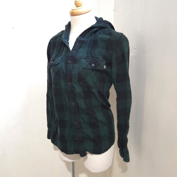 TNA |  Green Plaid Hooded button up flannel boyfriend fit - Picture 3 of 12